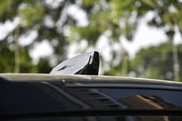 Land Rover Defender 110 Antenna